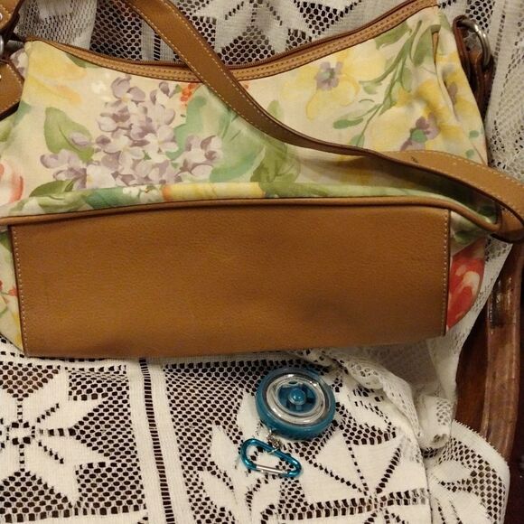 Relic floral bag  - Picture 3 of 6